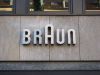 weiÃŸe Leuchtbuchstaben von Braun in MÃ¼nchen